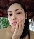 Dating Woman Thailand to Ban Muang District : Kanya, 34 years